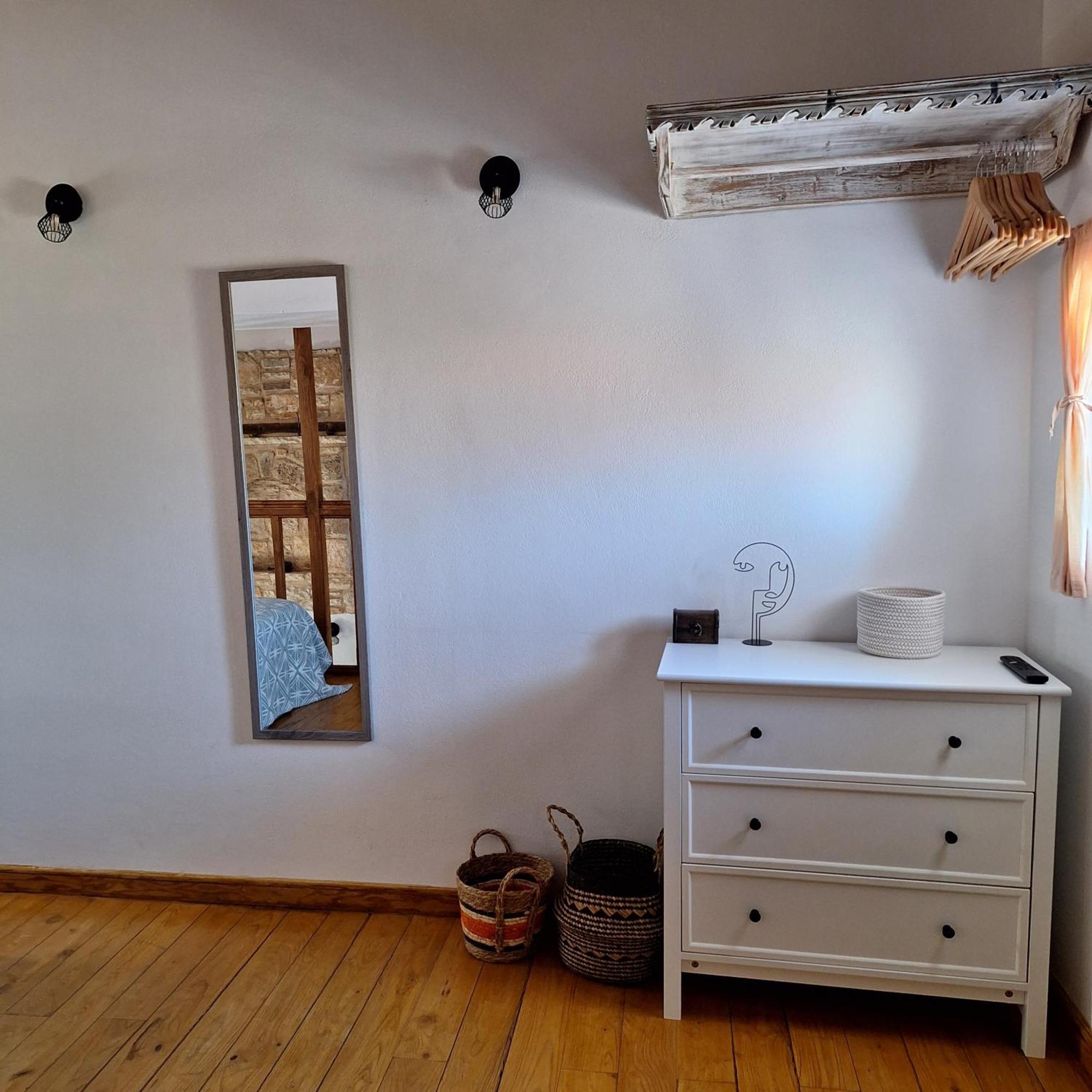 Ferienwohnung To Pefko - Mezzanines - Meyísti Exterior foto